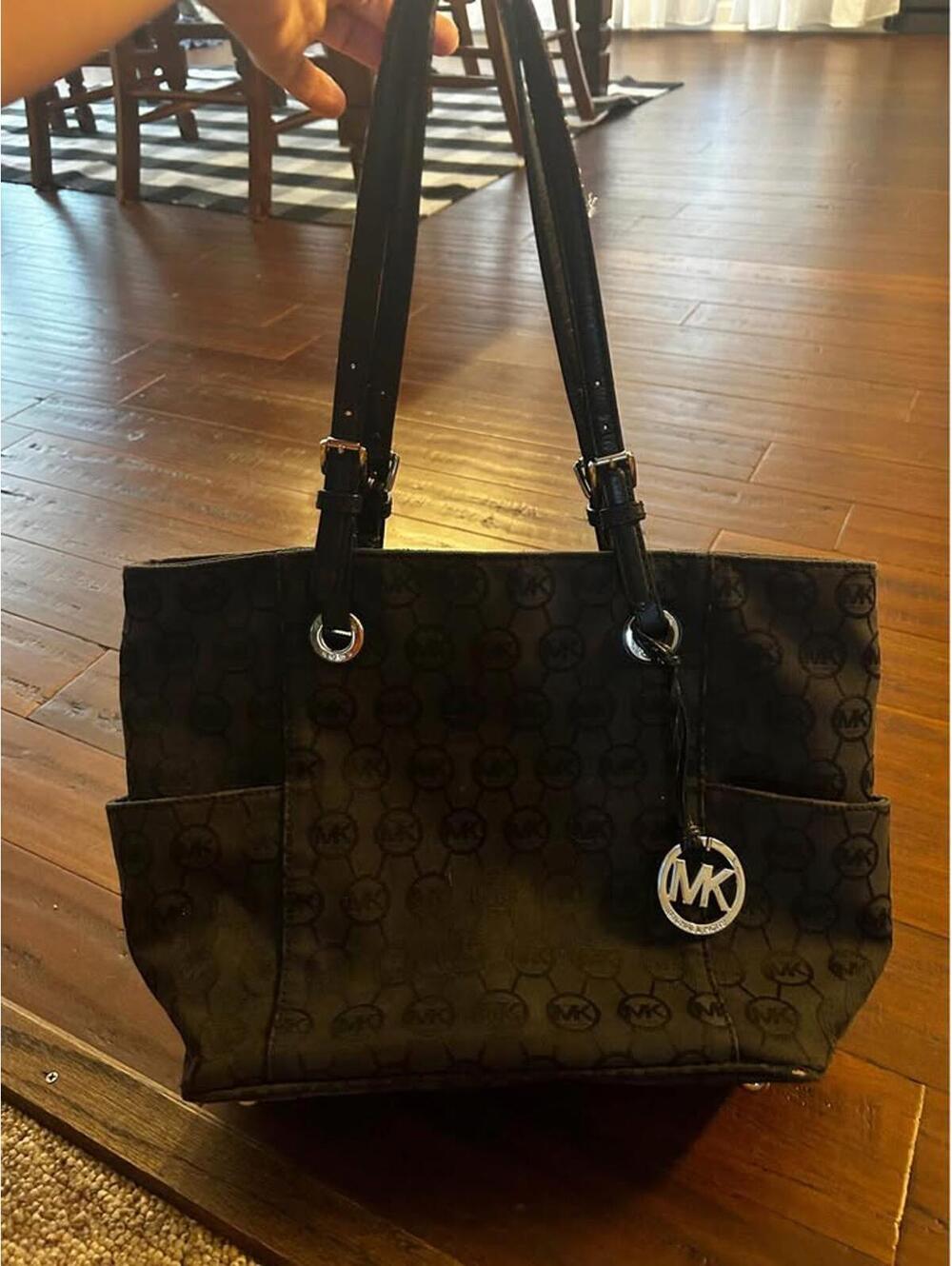 Stylish Michael Kors Black Tote Bag
